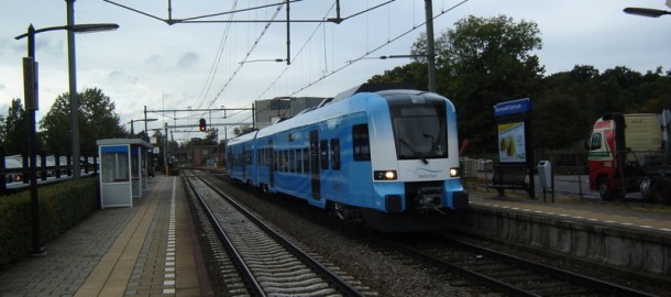 Valleilijn-trein op station Barneveld-Centrum 3
