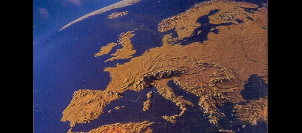 Overzicht Europa vanuit Ruimte