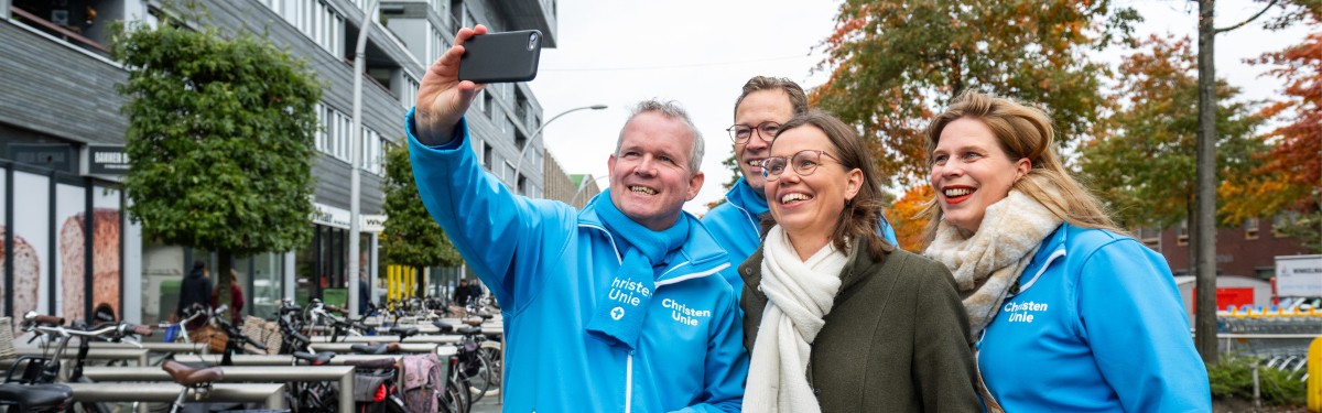 Topbanner social media 2.jpg