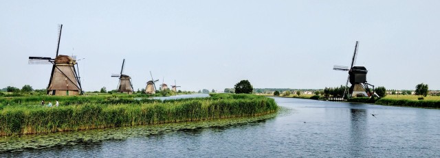 Molens langs het water